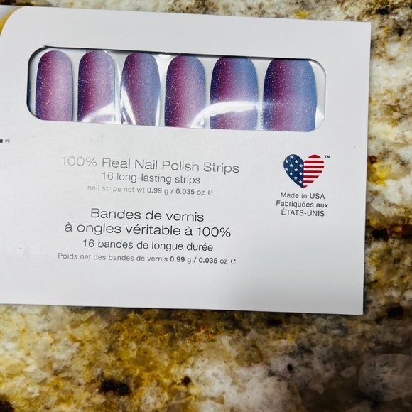 ColorStreet Bundle - Picture 4 of 11